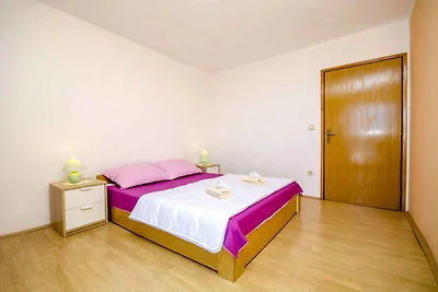 Ferienwohnung mit Klimaanlage und Grill