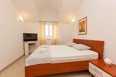 Appartamento Vacanza con famiglia Okrug Gornji