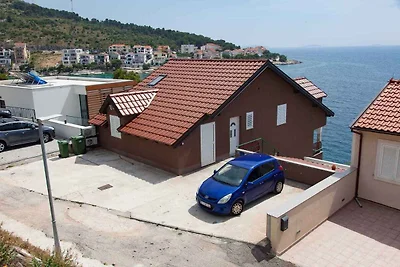 Charmantes Appartement Gojka mit Meerblick in