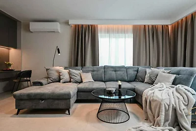 Ferienwohnung mit Pool und Klimaanlage