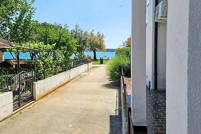 Ferienwohnung 15 m vom Strand mit Terrasse