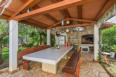Ferienhaus mit Privatpool und Klimaanlage