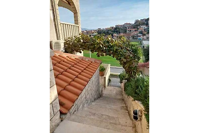Ferienwohnung mit grosser Terrasse in