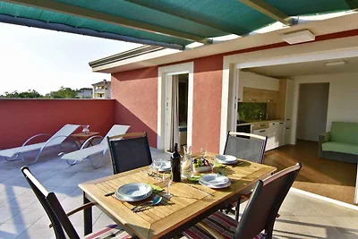 Ferienwohnung mit Pool an ruhiger Lage