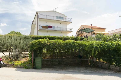 Ferienwohnung Grill, mit Klimaanlage und mit