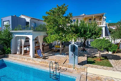 Ferienhaus mit Pool