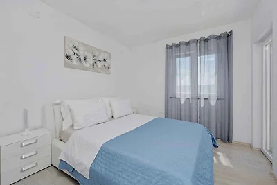 Vakantiehuis Ontspannende vakantie Biograd na Moru