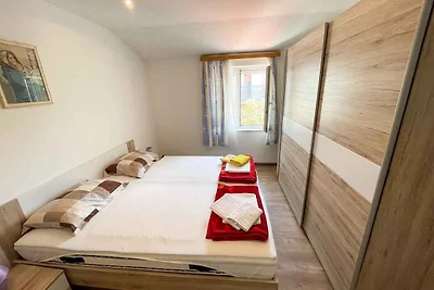 Appartamento Vacanza con famiglia Jadranovo