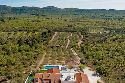 Ferienhaus mit Klimaanlage und Pool