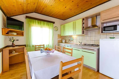 Ferienwohnung mit Grill, Klimaanlage und WLAN