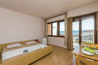Studio mit Balkon und Meerblick