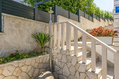 Gemütliche Ferienwohnung Marina in Ražanj mit