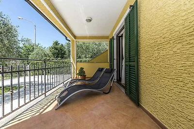 Villa mit Pool und Klimaanlage