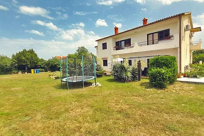 Ferienwohnung mit Terrasse und Klimaanlage