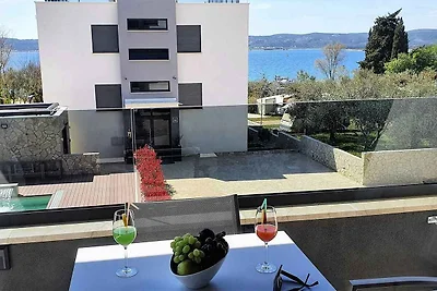 Ferienwohnung mit Pool und Klimaanlage