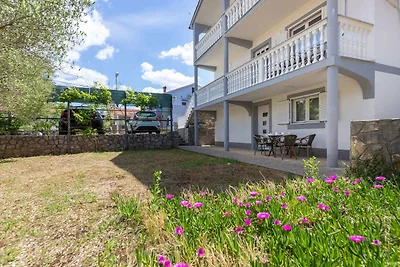 Ferienwohnung mit Terrasse und Klimaanlage