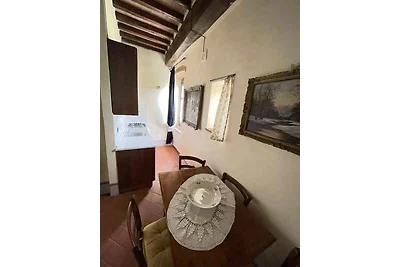 Ferienwohnung mit Schwimmbad und Parkplatz