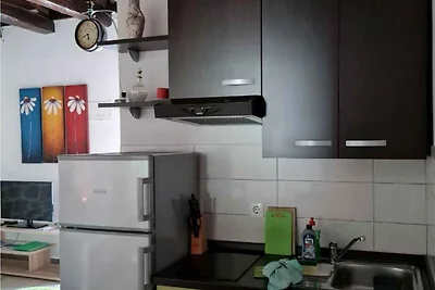 Gemütliches Studio Zaton mit Gartenausblick f