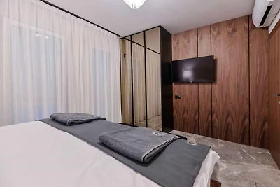 Ferienwohnung mit Balkon und Meerblick