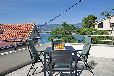 Studio mit Balkon und Klimaanlage