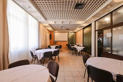 Charmante Ferienwohnung Medena in Seget Donji