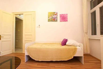 Ferienwohnung mit Klimaanlage und Terrasse