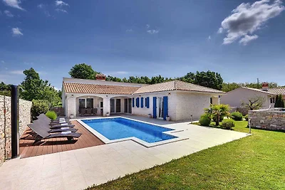 FerienHaus mit einem beheiztem Aussenpool