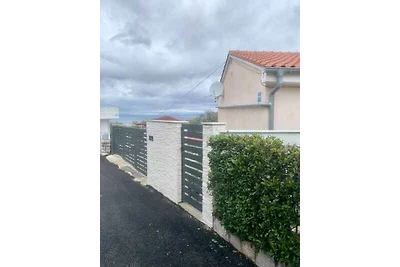 Ferienwohnung mit Terrasse und Klimaanlage