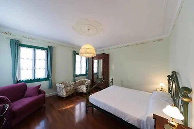 Ferienhaus mit Klimaanlage, Garten und Pool