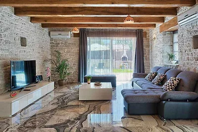 Villa mit Pool