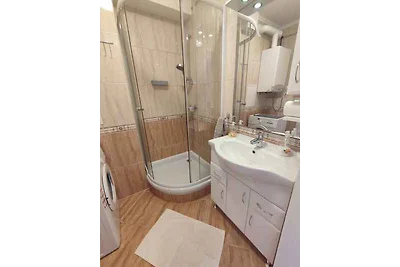 Studio mit Klimaanlage und Parkplatz direkt a