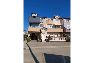 Ferienwohnung mit Balkon und TV