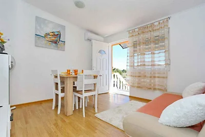 Gemütliche Unterkunft Marino auf Vir mit Gart