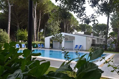 Ferienwohnung mit Privater Garten und Klima
