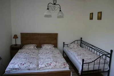 Ferienhaus mit Gartengrill direkt an