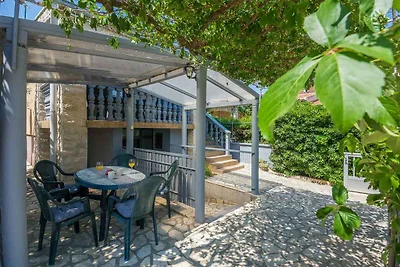 Ferienwohnung mit Klimaanlage und Terrasse