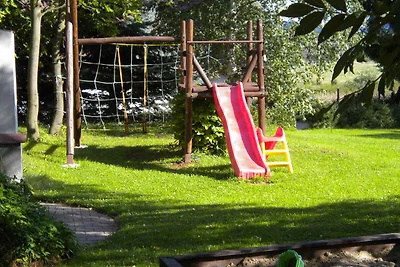Ferienhaus mit Aussenpool und Lokal im