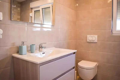 Ferienwohnung mit Klimaanlage und Meerblick