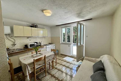 Ferienwohnung mit Terrasse und Klimaanlage