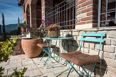 Villa mit Pool und schöner Aussicht
