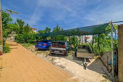 apartman za odmor Obiteljski odmor Lopar