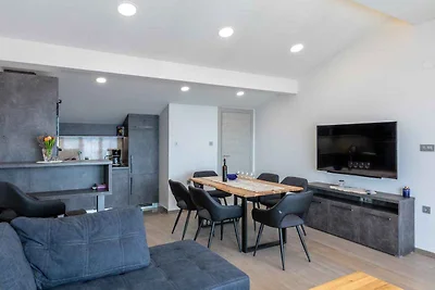 Ferienwohnung modern eingerichtet in