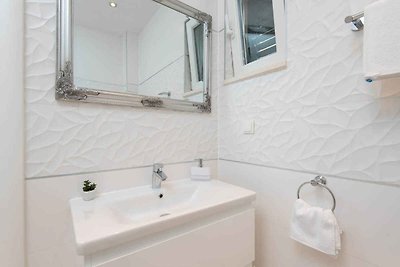 Ferienwohnung Luxusapartment mit Klimaanlage,