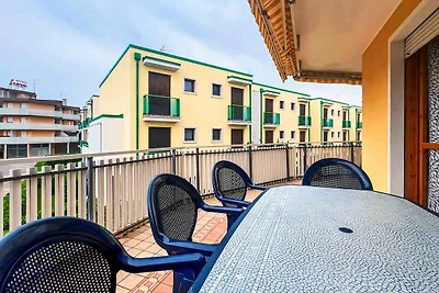 Ferienwohnung mit Terasse und Klimaanlage