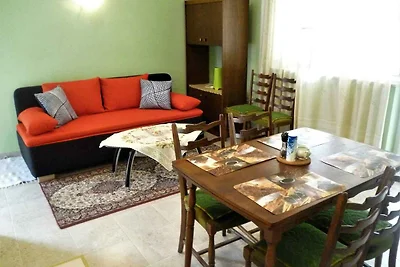 Ferienwohnung mit Klimaanlage und Balkon