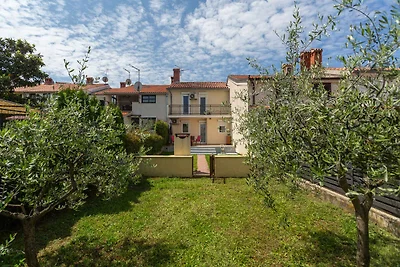 Ferienhaus mit schönem Garten in ruhiger Lage