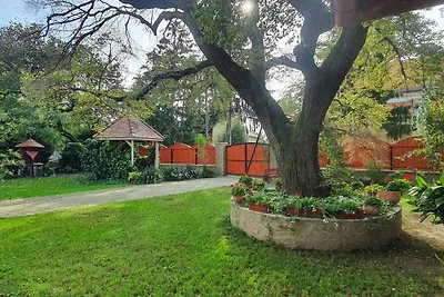 Ferienwohnung mit einem schönen Garten und