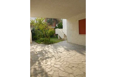 Ferienhaus mit Balkon