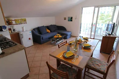 Ferienwohnung mit Klimaanlage und Balkon