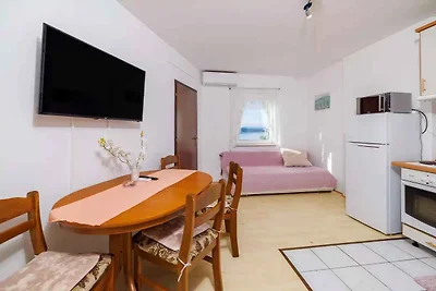 Ferienwohnung mit Balkon und Meerblick